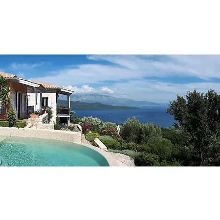 Drei Grazien- Luxurioese Mit Eigenem Pool By Interhome *