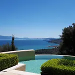 Drei Grazien- Luxurioese Mit Eigenem Pool By Interhome
