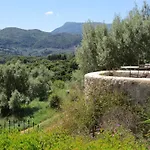 Holiday home Drei Grazien- Luxurioese Mit Eigenem Pool By Interhome