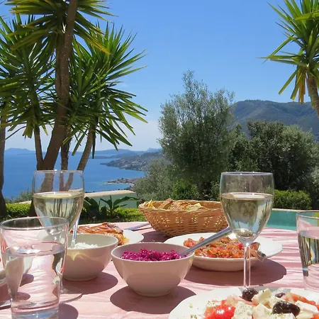 Drei Grazien- Luxurioese Mit Eigenem Pool By Interhome * Katouna