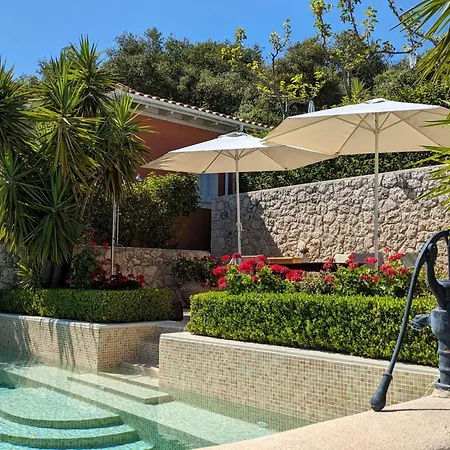 Holiday home Drei Grazien- Luxurioese Mit Eigenem Pool By Interhome *