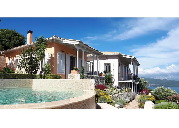 Drei Grazien- Luxurioese Mit Eigenem Pool By Interhome