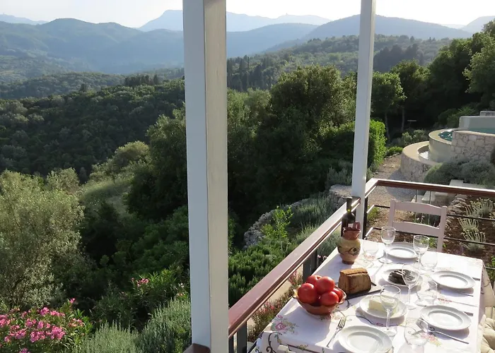 Сasa de vacaciones Drei Grazien- Luxurioese Mit Eigenem Pool By Interhome *